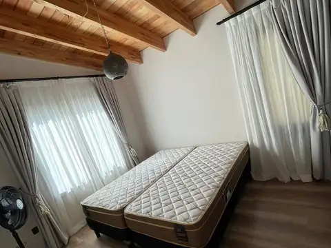 VENTA CASA SAN MARTIN DE LOS ANDES. BARRIO CHAPELCO GOLF