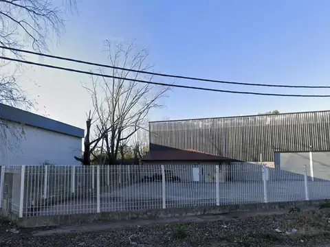 Venta galpón Acc. Oeste Colectora Norte KM 39 al 9500 Moreno - La Reja