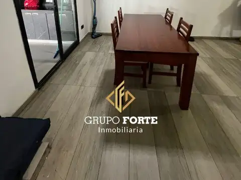 Casa 2 ambientes con 2 baños