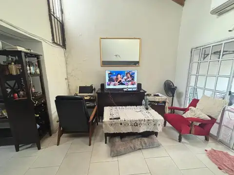 Casa en Venta en Olivos Uzal / Panamericana, USD 178.000
