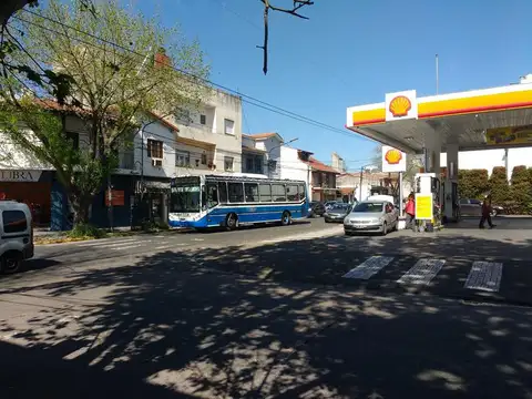 Local en Alquiler en Olivos, $ 700.000