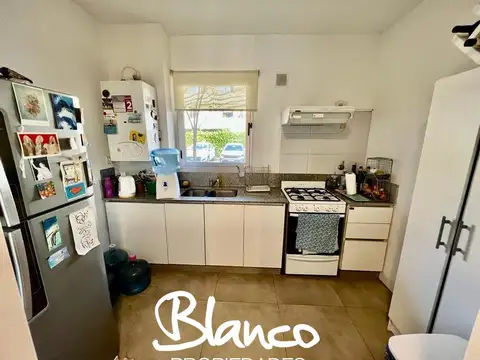 Departamento en Venta en Bosque Alto, USD 165.000