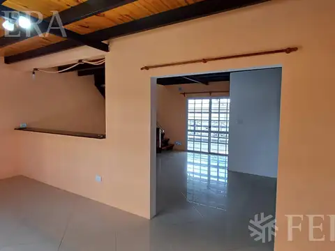 Depto Tipo Casa en Alquiler en Quilmes, $ 550.000
