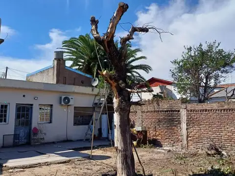 Casa en venta - Quilmes