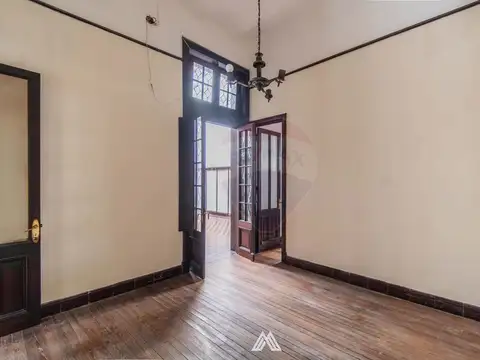 Casa en Alquiler 106 años