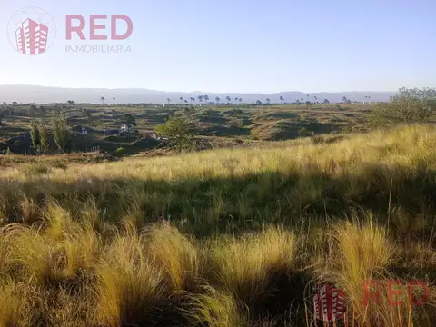 BARRIO "VALLE SOÑADO". VILLA YACANTO