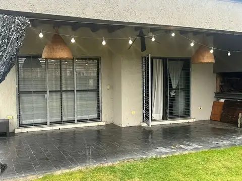 Casa en Alquiler de 1 dormitorio