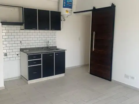 2 AMBIENTES SIN EXPENSAS TERRAZA PROPIA PARRILLA