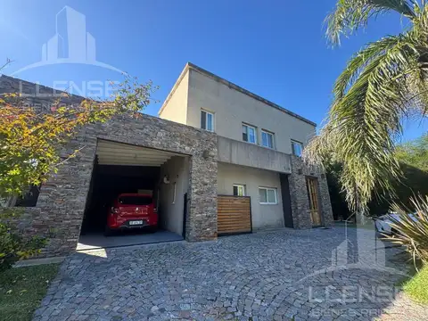 Casa 4 ambientes en dos plantas en alquiler - Barrio Privado Ombúes de Hudson