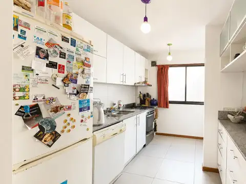 Departamento 5 ambientes con 2 baños