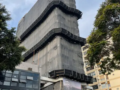 MAIN TOWER