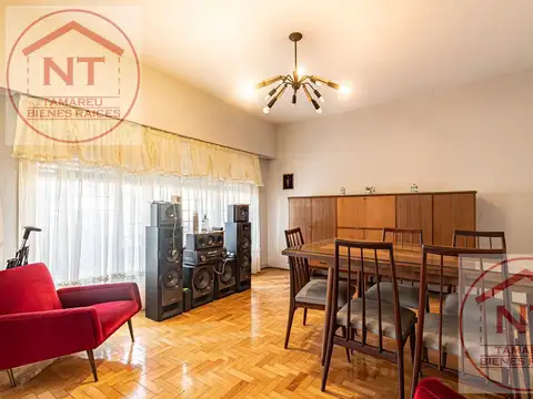 Depto Tipo Casa 9 ambientes con 2 baños