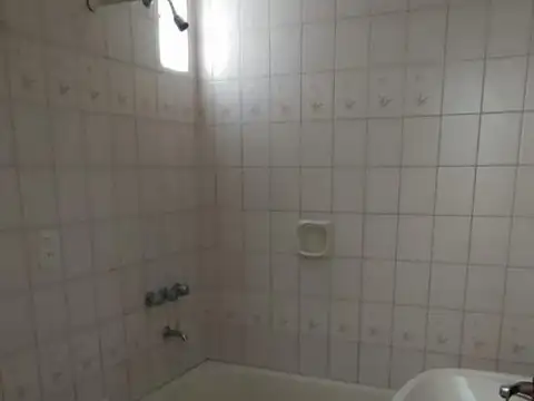 Departamento en Alquiler en Martin, $ 400.000