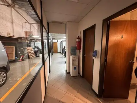 Depósito en venta y alquiler en Uruguay y Acceso