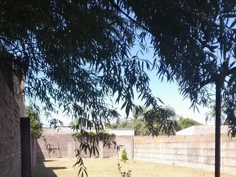 Casa 2 ambientes con 1 baño