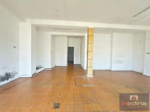 Local en Alquiler en Boulogne, $ 1.300.000