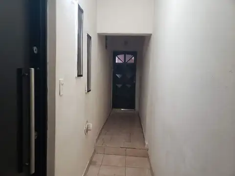 Casa 7 ambientes con 4 baños