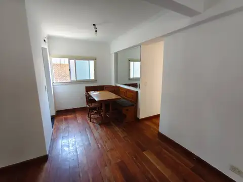 Departamento en Alquiler en Belgrano R, $ 990.000