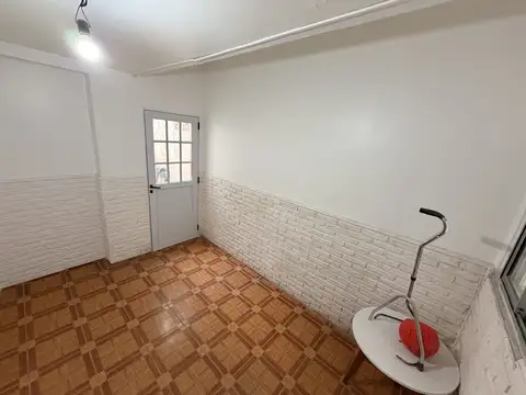 Depto Tipo Casa en Venta en Villa Dominico, USD 53.900