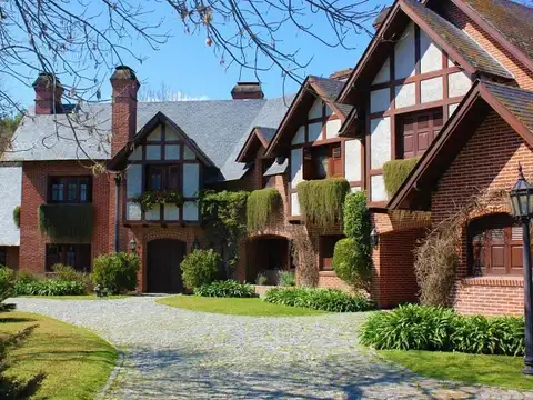 Propiedad en excelente estado en venta en Highland Park.