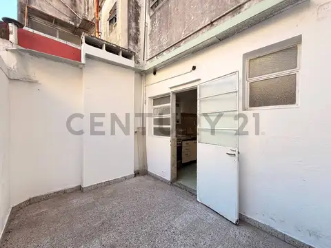 Depto Tipo Casa en Venta de 2 ambientes