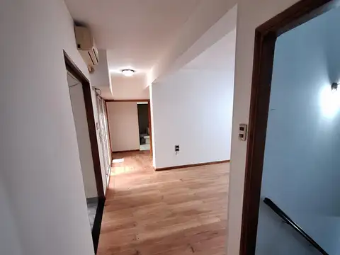 Casa en Alquiler de 3 dormitorios