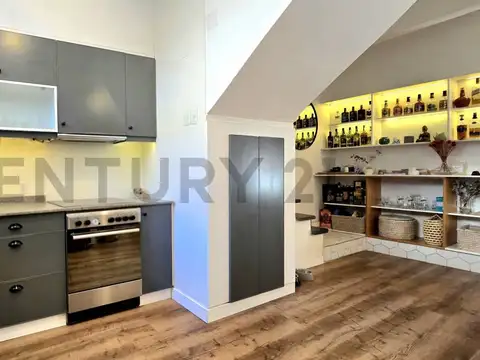 Depto Tipo Casa en Venta 56 años