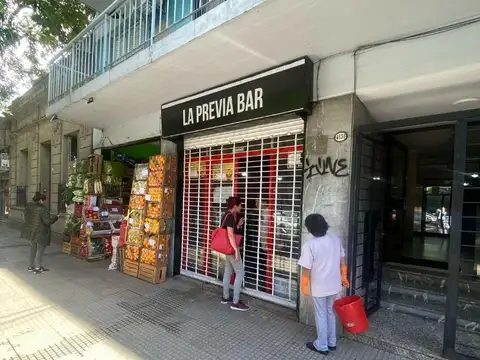 Local en Venta en Chacarita, USD 120.000