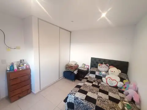 Depto Tipo Casa en Venta en La Tablada, USD 66.000