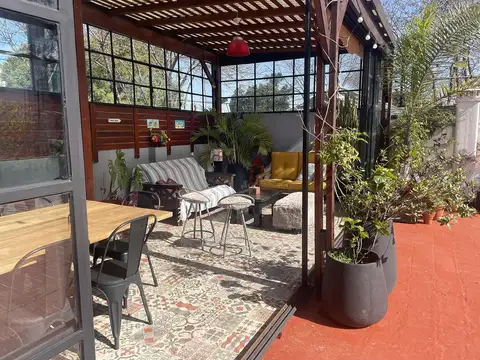 Venta Casa 3 Amb con Patio, Terraza y Quincho - Munro