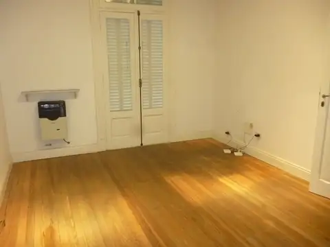 Oficina en Alquiler al Norte