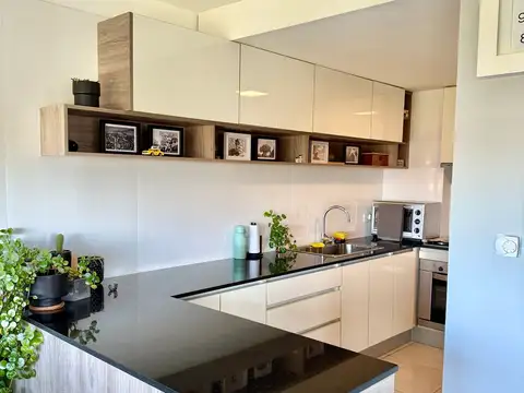 Departamento 5 ambientes con 2 baños