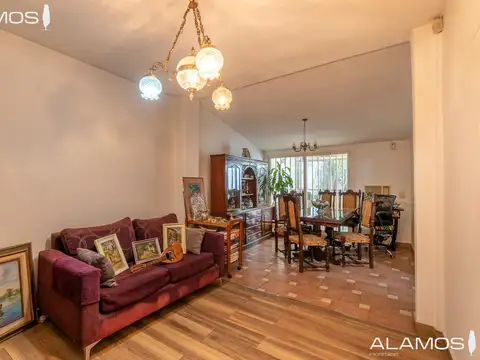 Casa en Venta en Villa Sarmiento, USD 195.000