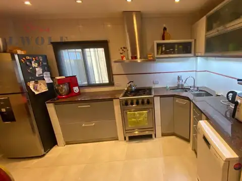 Depto Tipo Casa en Venta con 1 cocheras