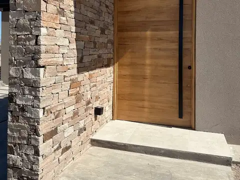 Casa en Venta 1 año