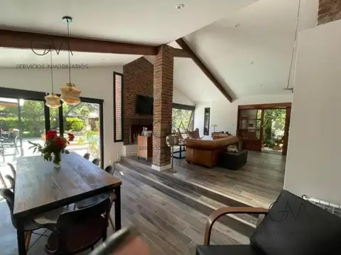 Casa en Alquiler Temporal con 1 cochera