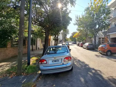 VENTA DOS AMBIENTES COCHERA LUMINOSOS OLIVOS