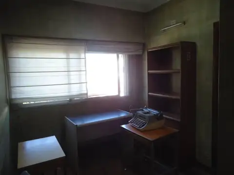 Dr. Manuel Quintana 700, Piso 1°