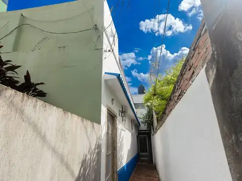 Casa 4 ambientes con 1 baño