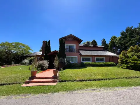 Casa en Venta de 5 dormitorios