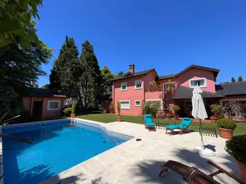 Chalet de categoría en Country Club Los Cardales