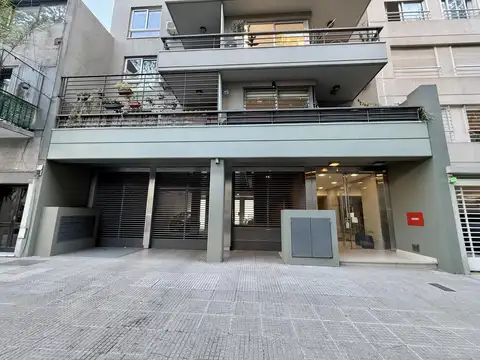 Luminoso departamento de dos ambientes en venta ubicado en Villa Urquiza.