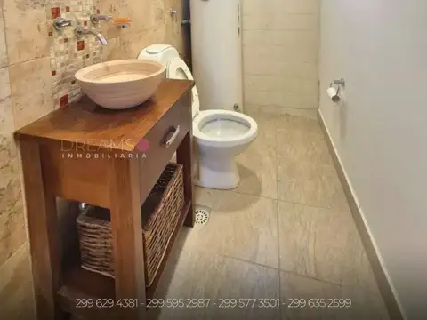 Casa - Alquiler - Argentina, Neuquén - Basavilbaso 643