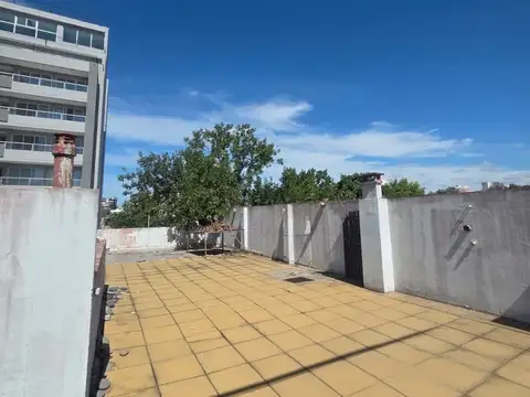 Depto Tipo Casa en Venta de 6 ambientes
