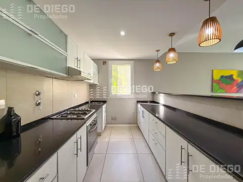 Departamento 3 ambientes con 2 baños