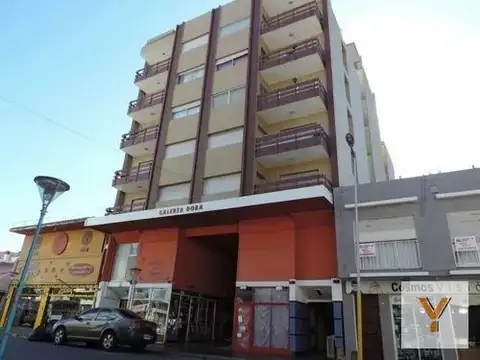 1 e/ 13 y 19