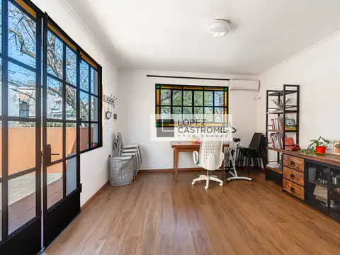 Depto Tipo Casa en Venta de 4 ambientes