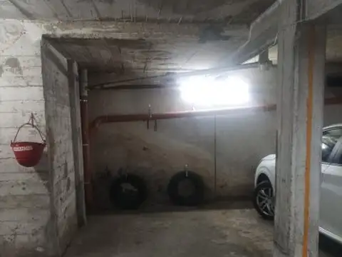 GENOVA 822 - COCHERA -