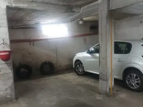 GENOVA 822 - COCHERA -