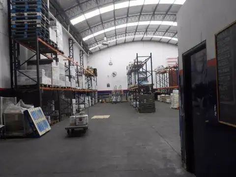 Galpon en Venta 17,32  mts Frente